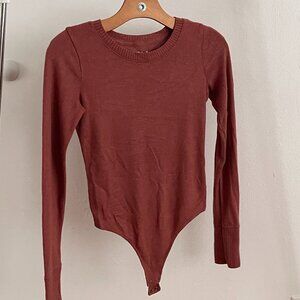 ABERCROMBIE BURGUNDY SOFT THIN SWEATER BODYSUIT XS